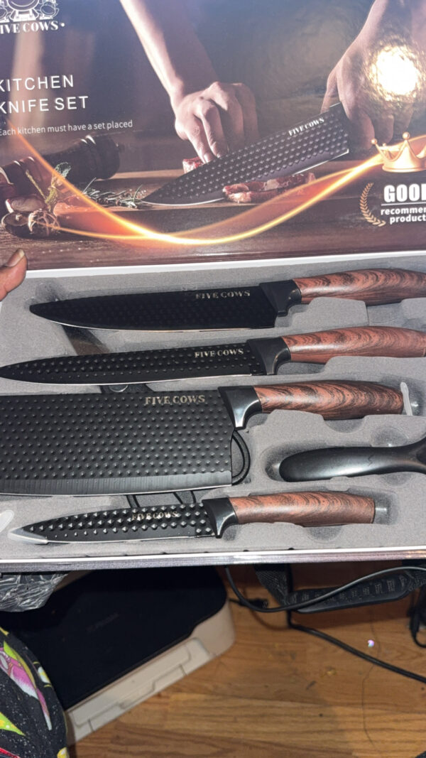 customized knife set